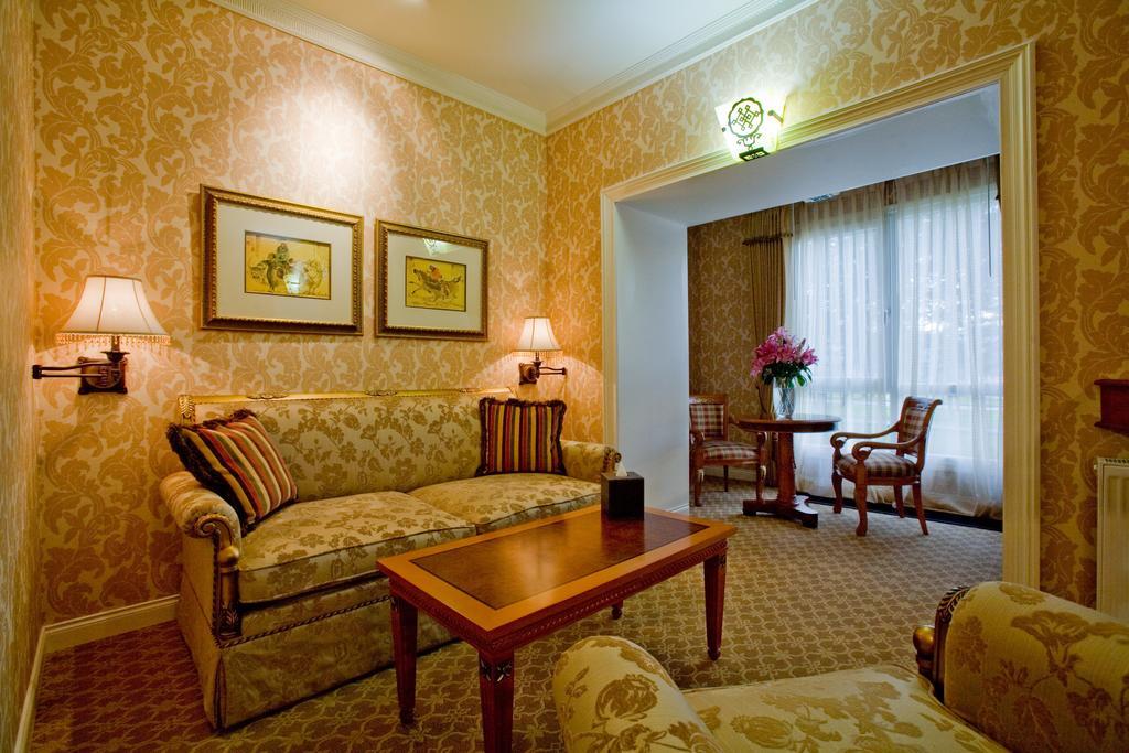 Terelj Hotel & Spa Ulan Batur Oda fotoğraf